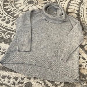 LOFT Gray Turtleneck Sweater Size Large